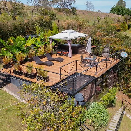 Glamping Montecarlo Lodge Cubo De Madera-Guatape Exterior photo