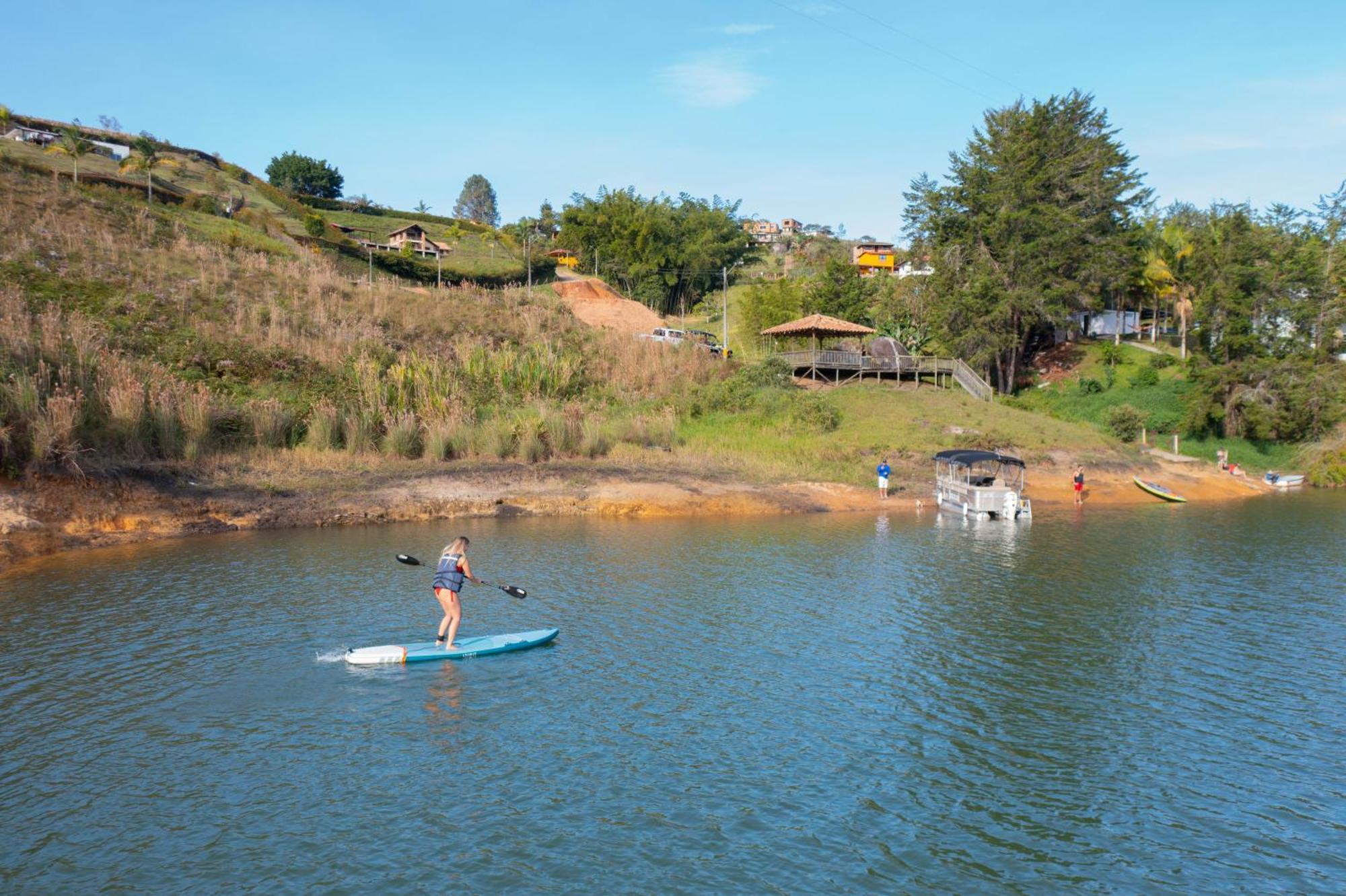Campsite Glamping Montecarlo Cubo De Madera-guatape Guatape