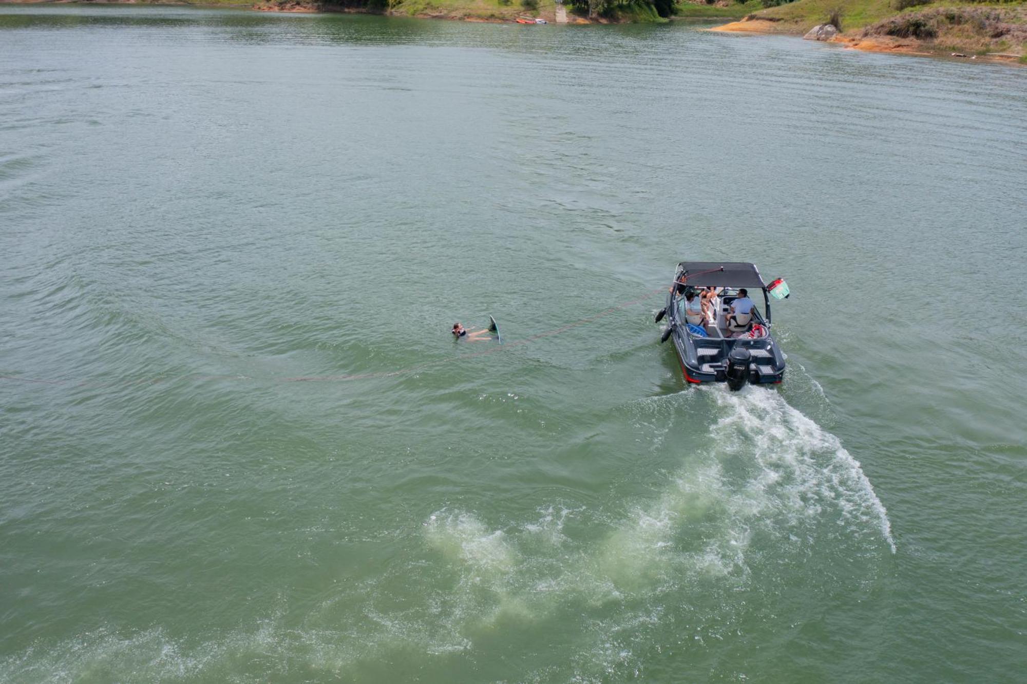 Glamping Montecarlo Cubo De Madera-guatape *