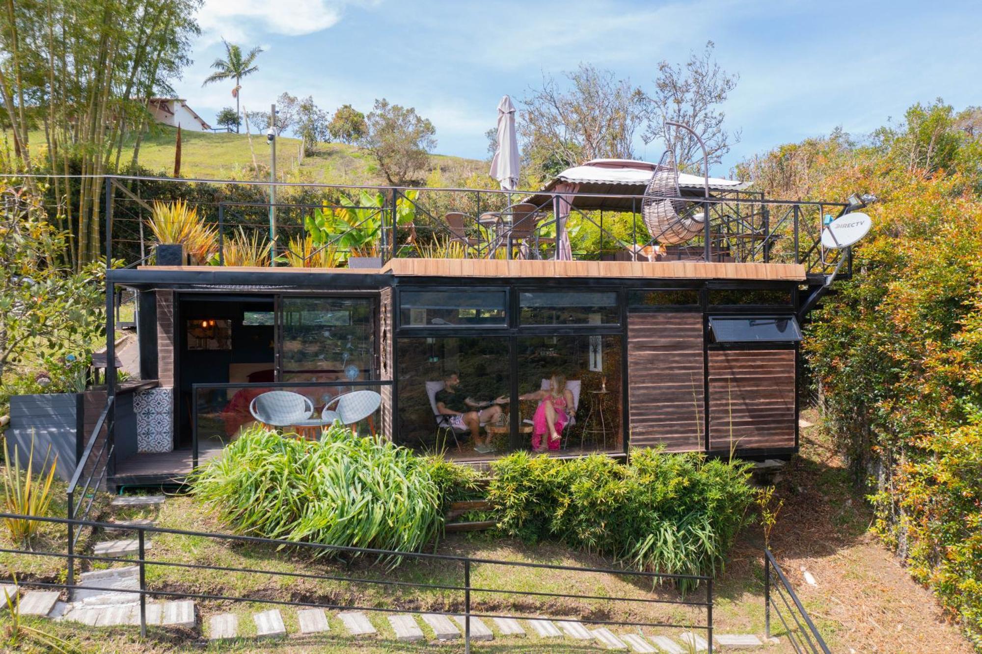 Glamping Montecarlo Cubo De Madera-guatape Campsite Guatape