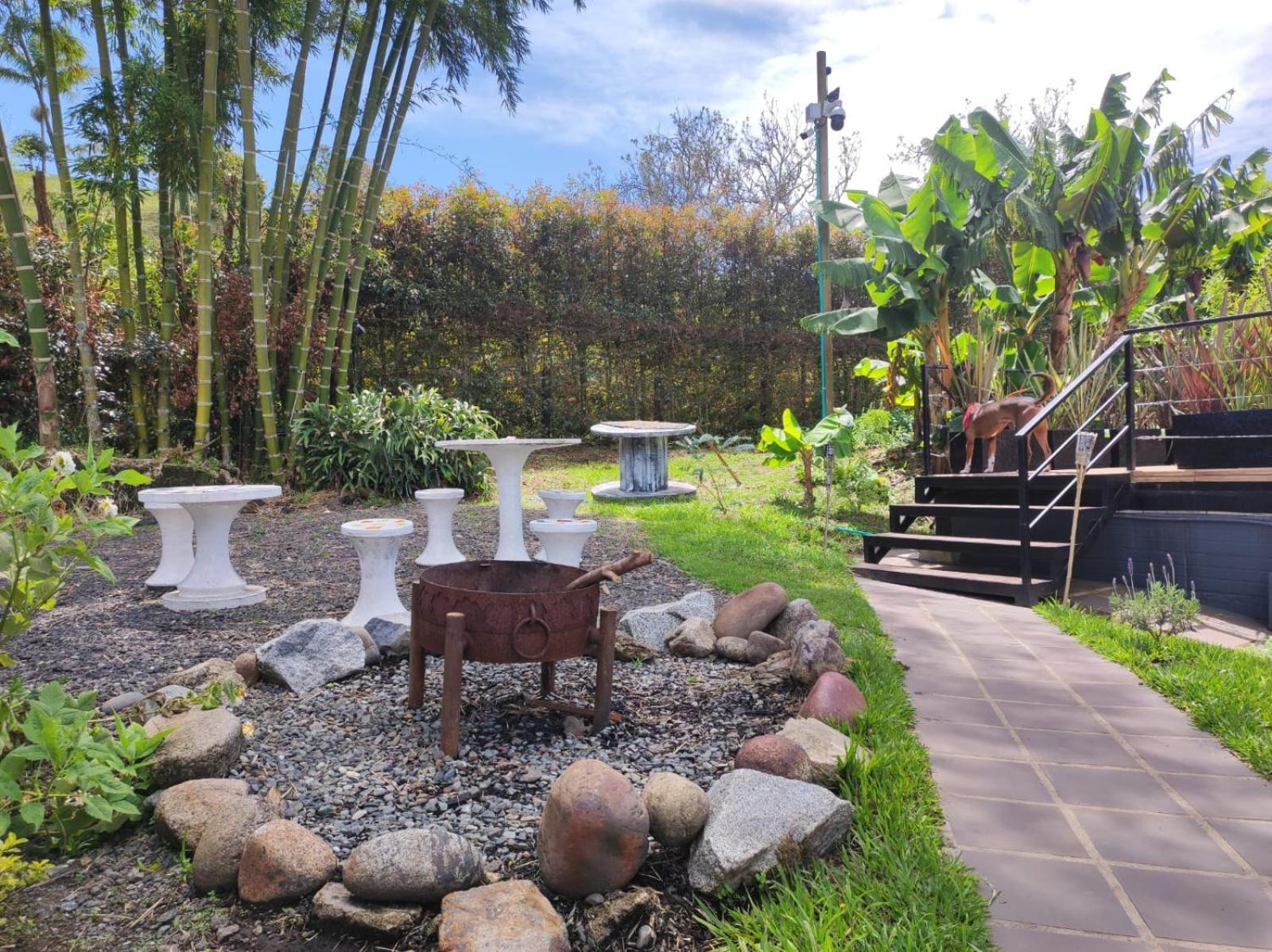 Glamping Montecarlo Cubo De Madera-guatape * Guatape